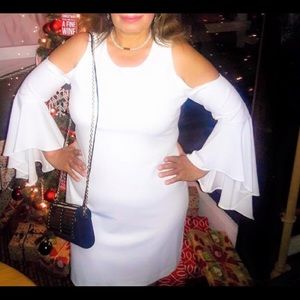 Beutiful white Vince Camuto dress, L